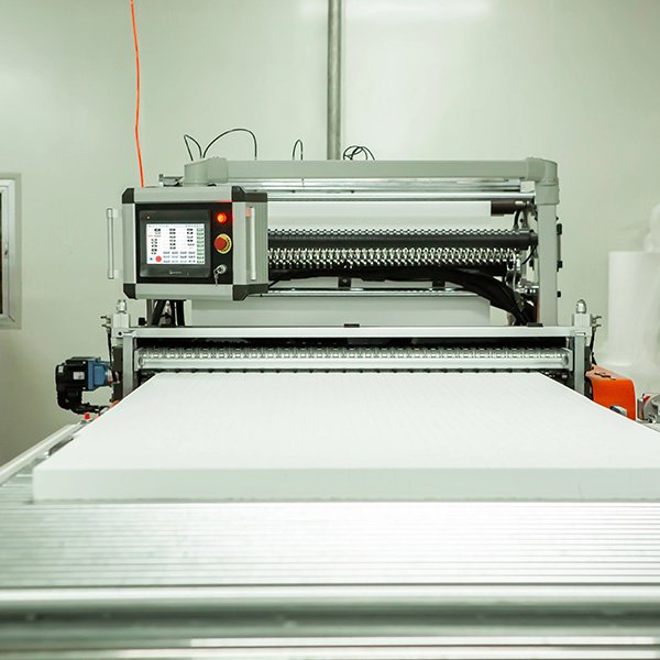 Pleated filters are manufactured by CNC paper folding machine