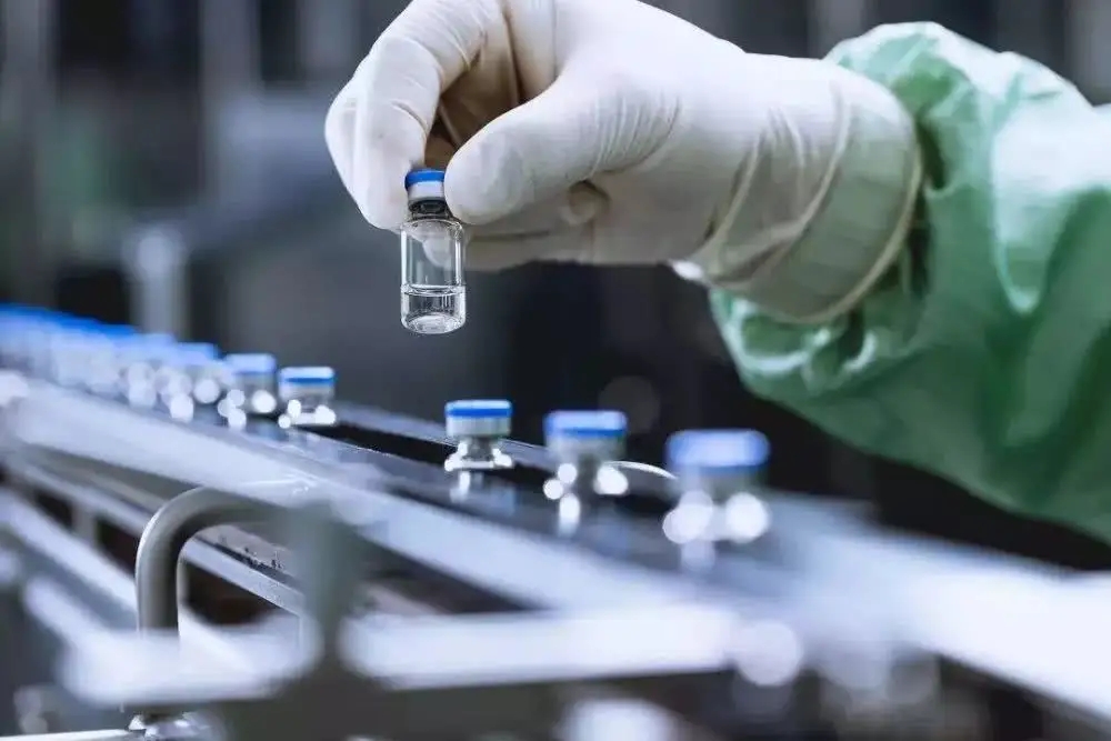 Pharmaceutical bag filter housing