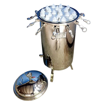 16 cartridge filter housing