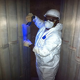 Dust Collector Filter Bag Fluorescent Leak Inspection