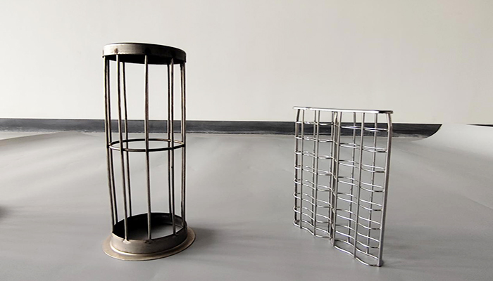 The-shapes-of-Round-Cage-and-FlatCage