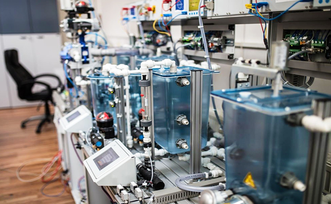 Industrial-Cartridge-for-Semiconductor-and-Microelectronics-Ultrapure-Water-System