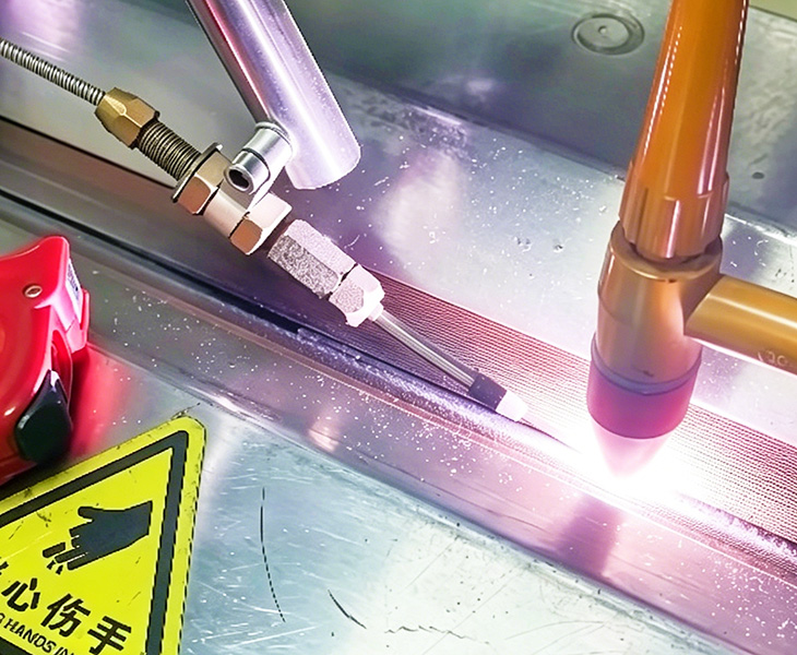 FiltEdge-+-Industry-4.0-level-Vacuum-Brazing-and-Precision-Fully-Automated-Mesh-Weaving-Processes
