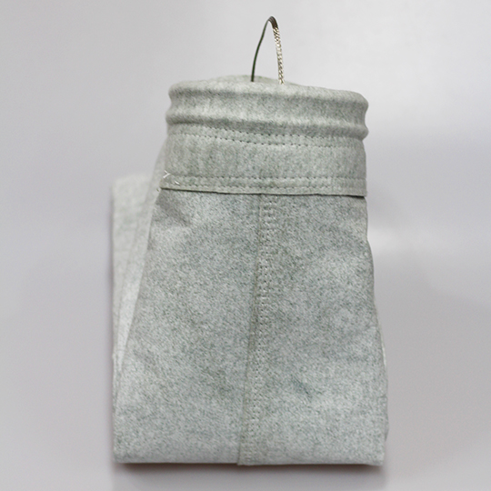 Polyester-Needled-Felt-Blended-with-Carbon-Fiber-Anti-Static-Filter-Bag
