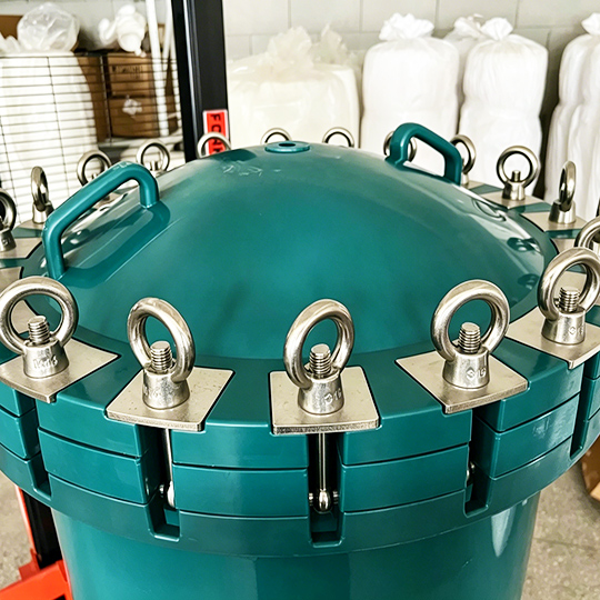 FiltEdge's-Plastic-Bag-Filter-Housings-Are-Characterized-By-Three-Key-Features