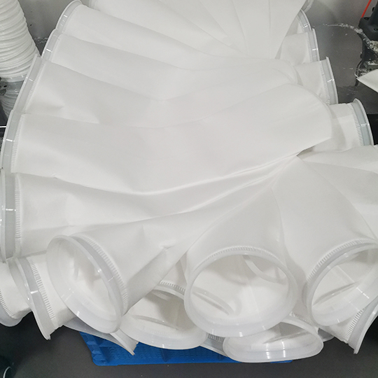Advantages-of-FiltEdge-Needle-Felt-Filter-Bag