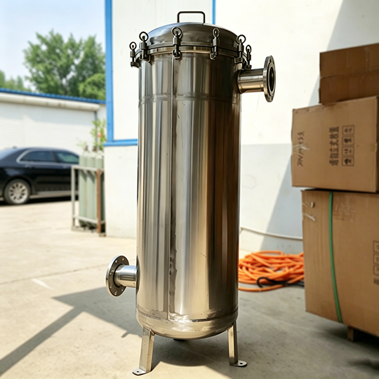 Advantages-of-FiltEdge's-Cartridge-Filter-Vessel