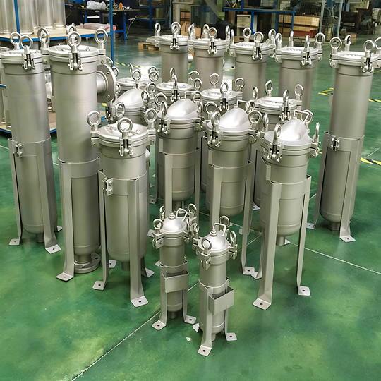Advantages-of-FiltEdge's-Liquid-Bag-Filter-Housing