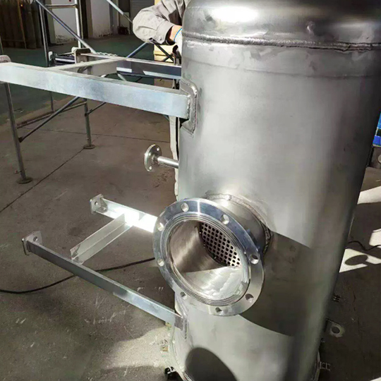 What-Is-FiltEdge's-Horizontal-Filter-Vessel