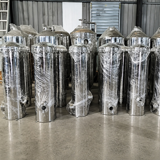 Why-Choose-FiltEdge's-Code-7-Filter-Housing